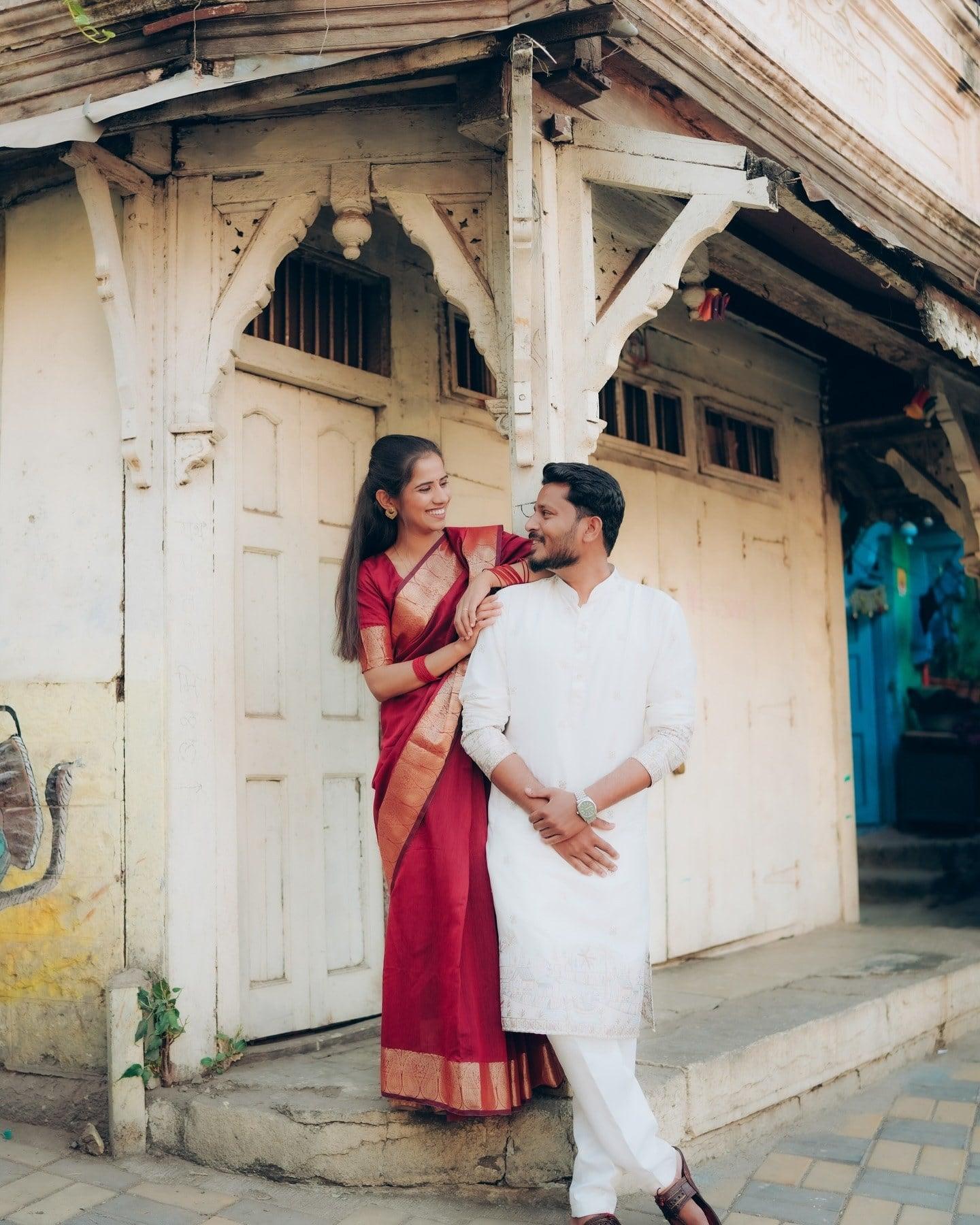 Banarasiya, photo 1 of 19