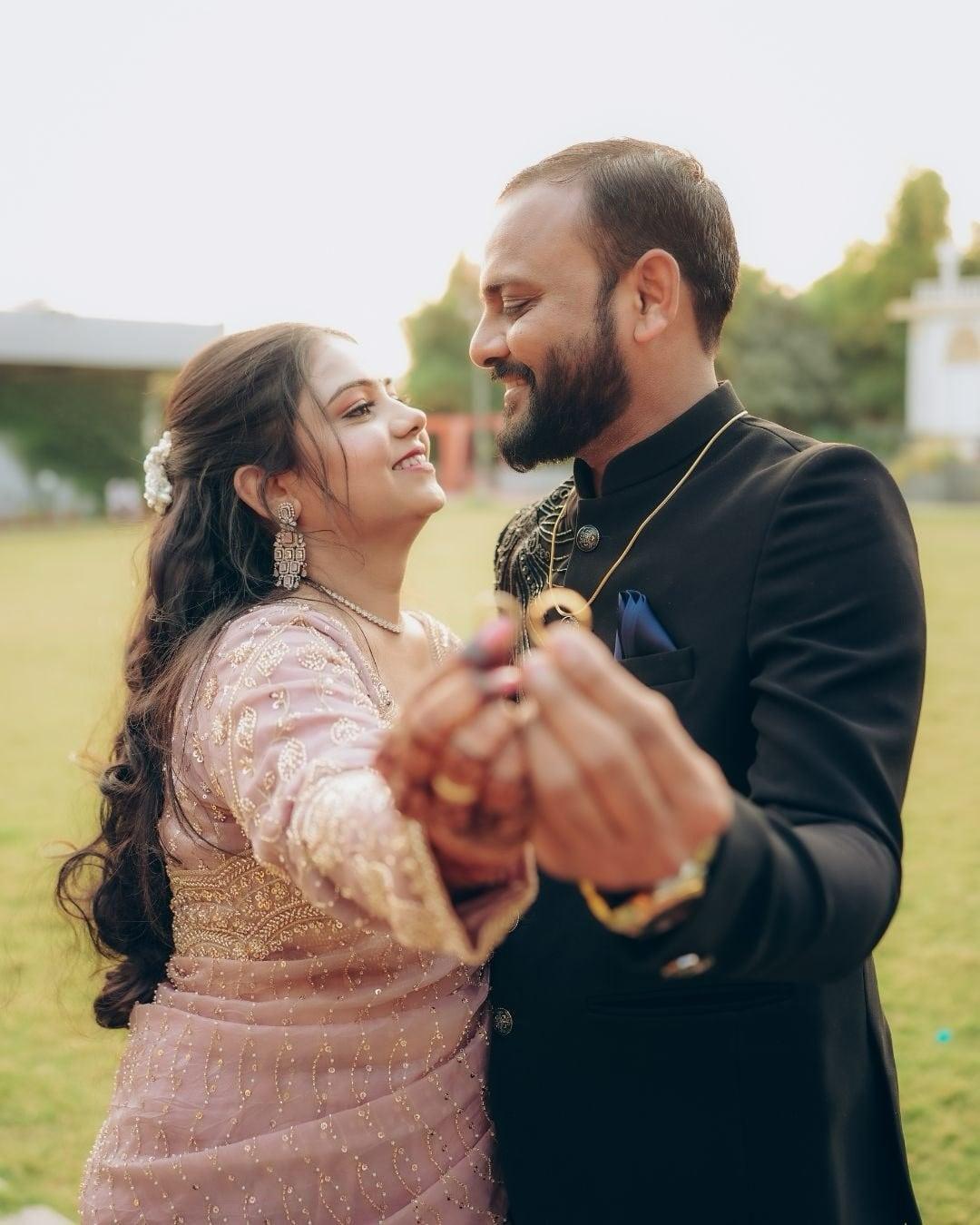 Preksha & Kishan, photo 3 of 17