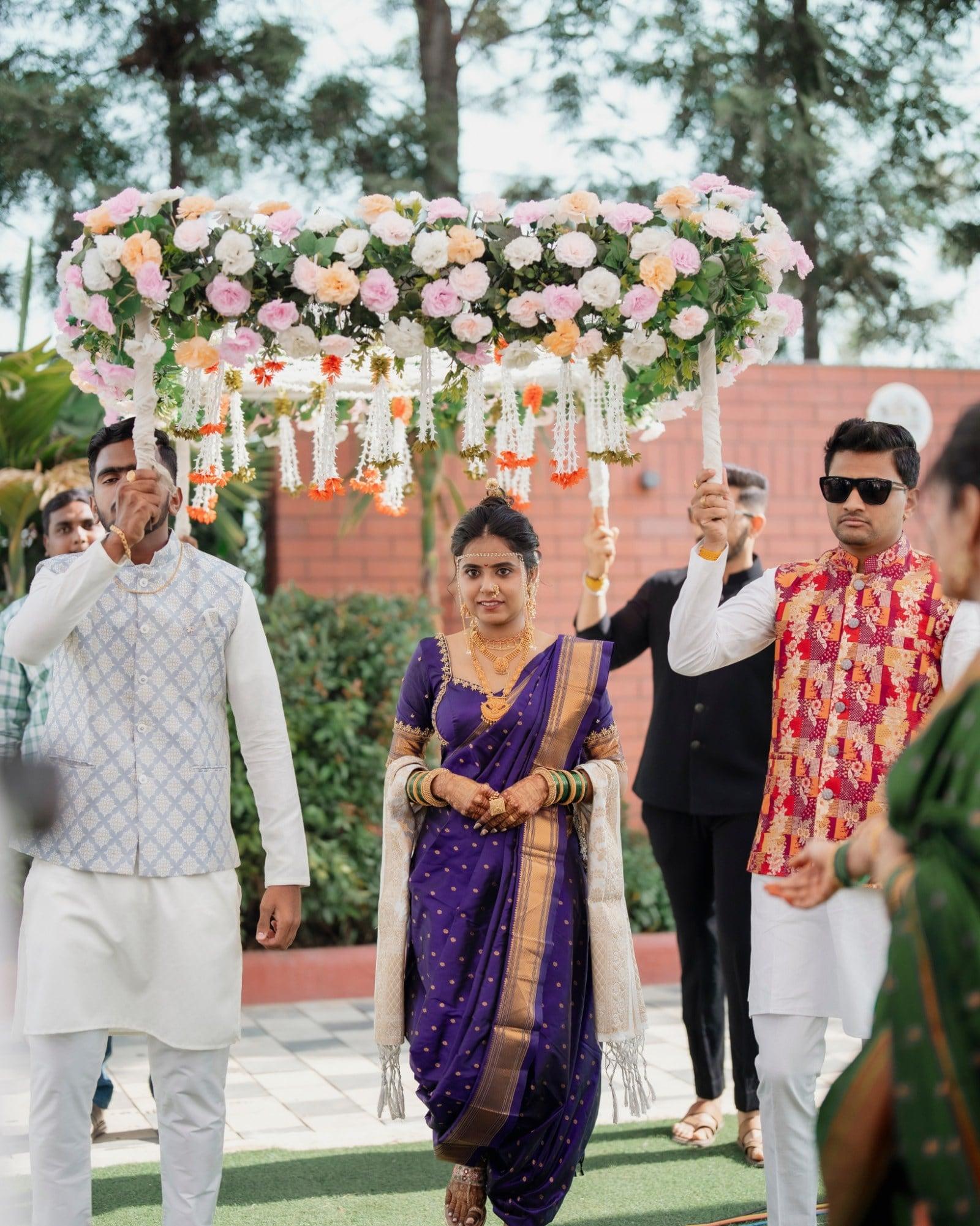 Shivani & Pankaj, photo 4 of 25
