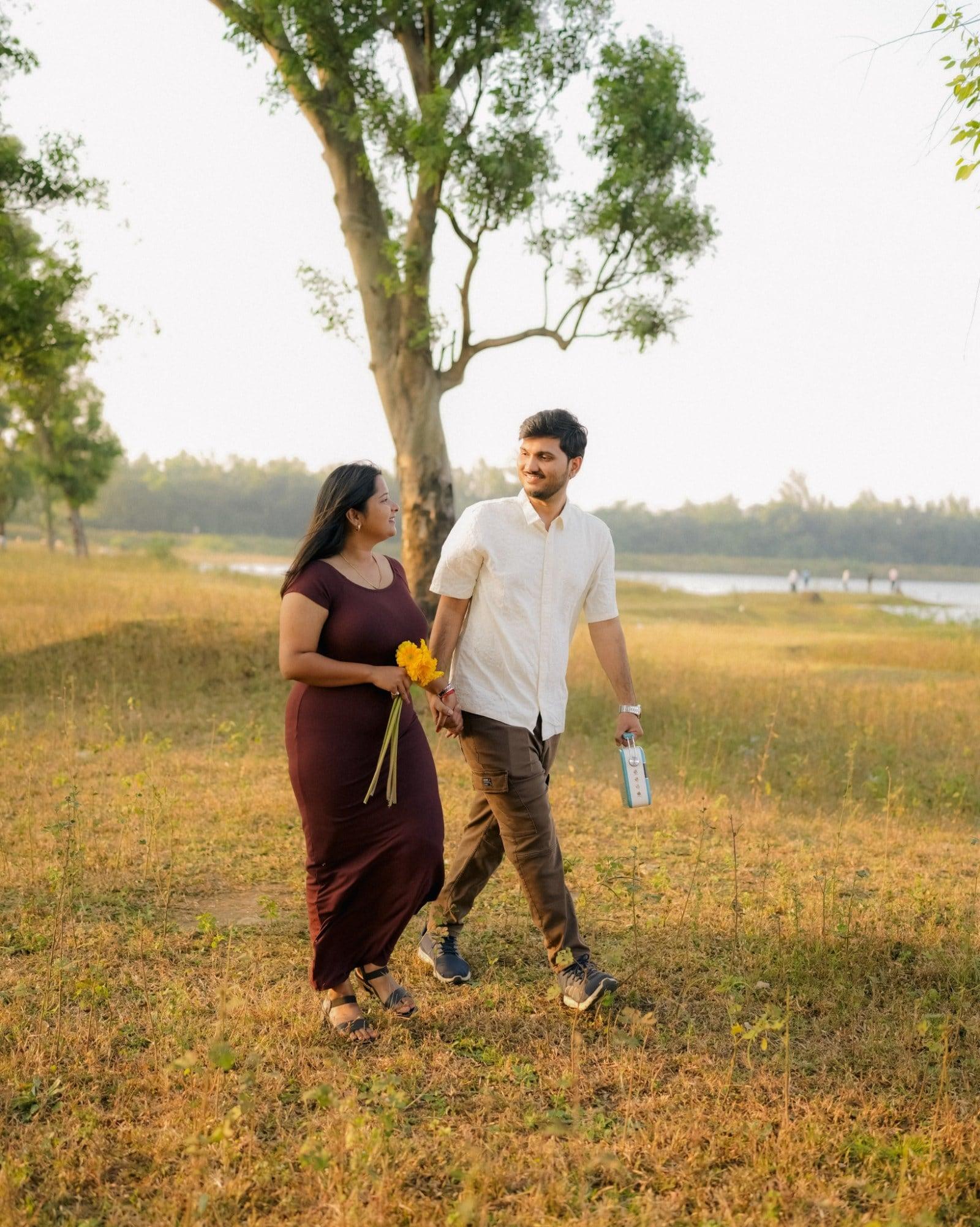 Shraddha & Vaibhav, photo 7 of 16