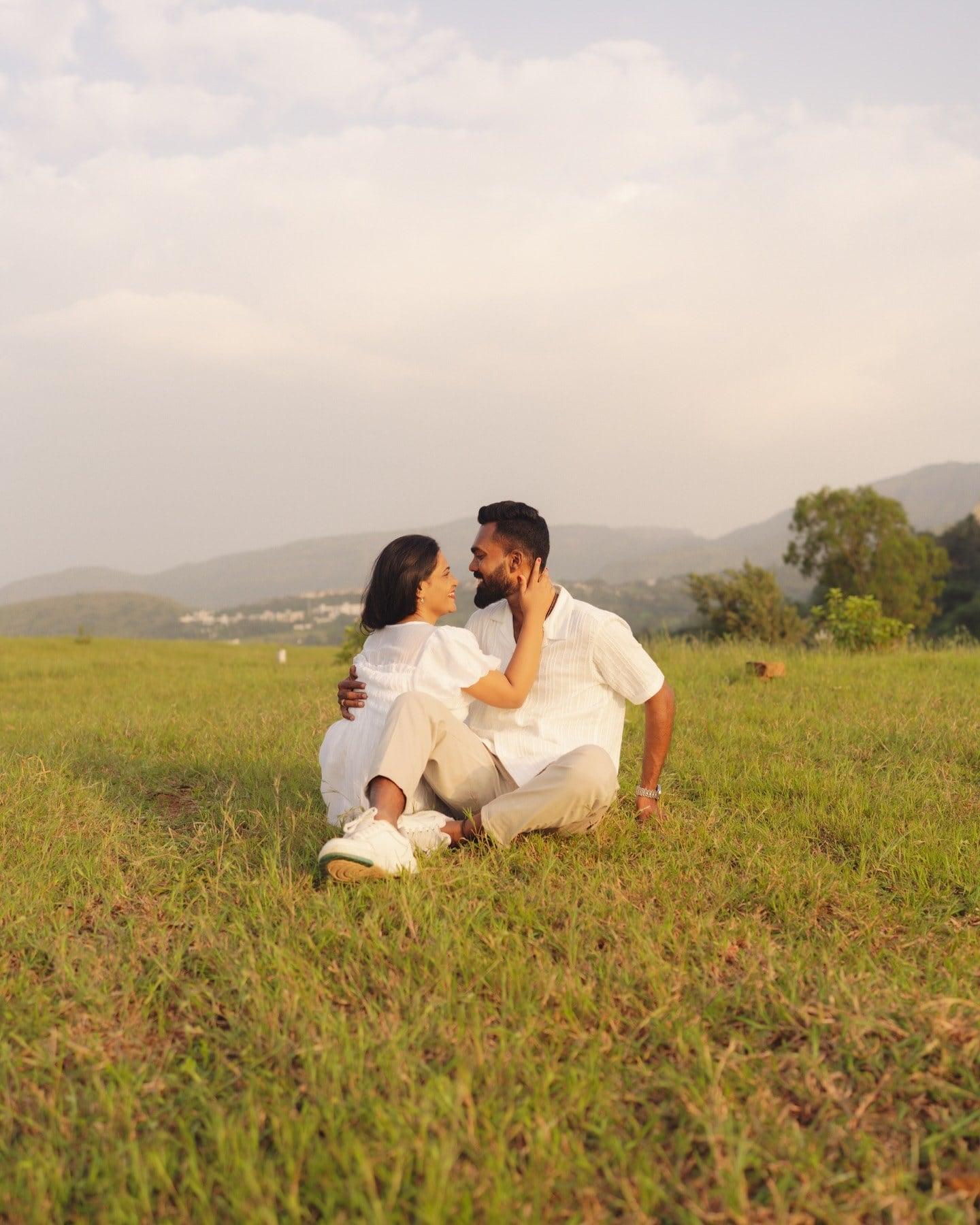 Neha & Rahul, photo 9 of 10