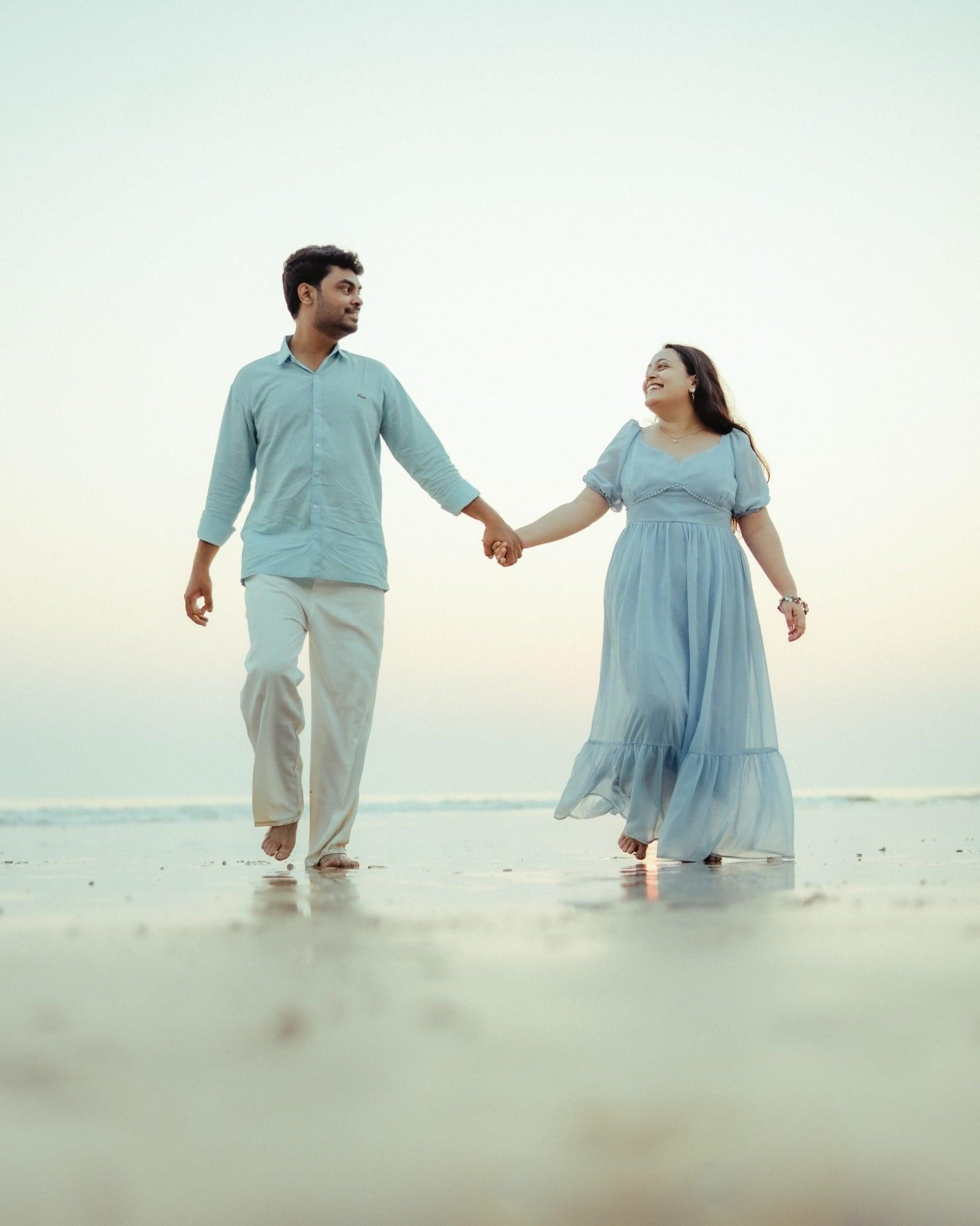 Shreya & Shikhar, photo 10 of 11