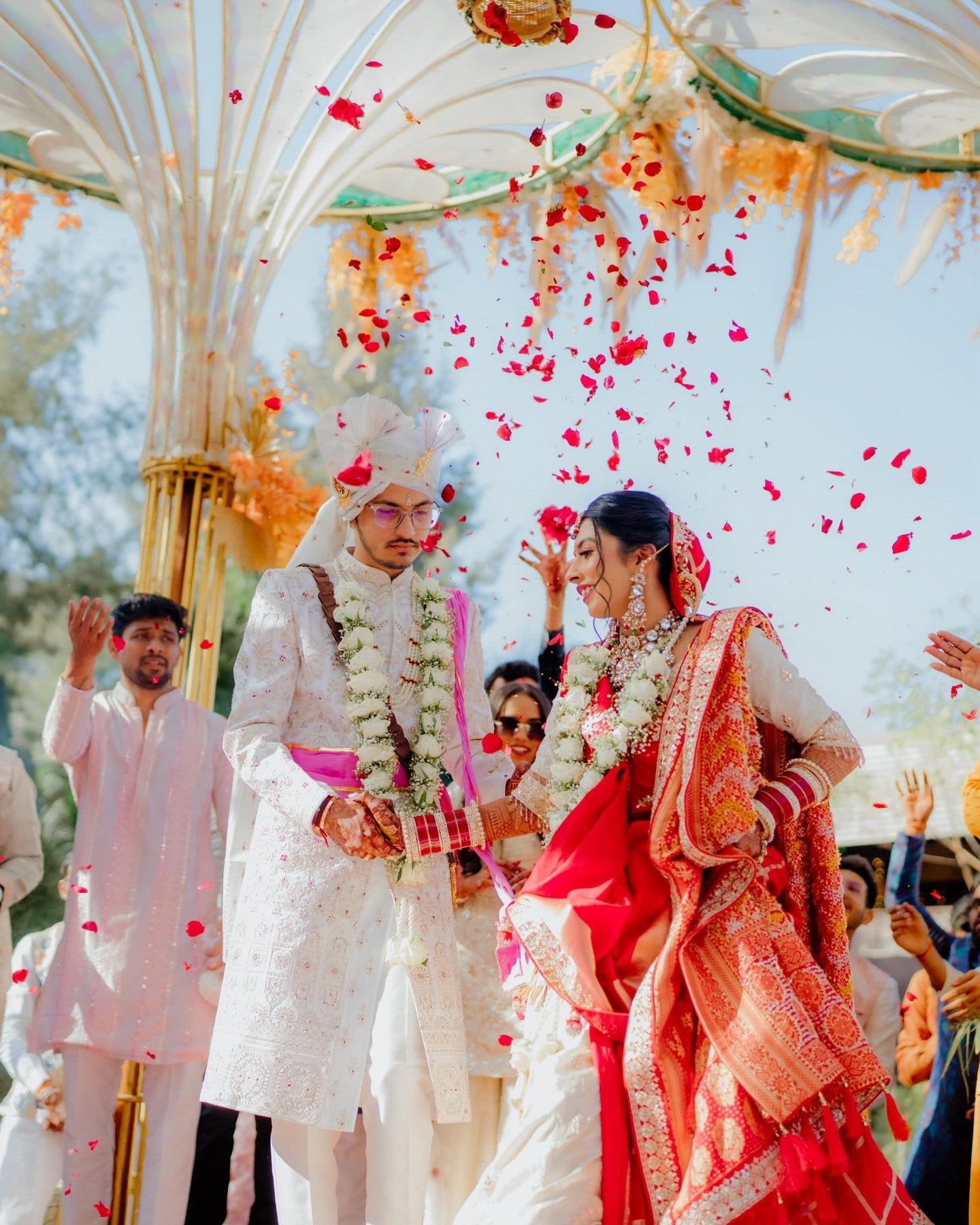 Palak & Suparsh, wedding in Indore, Madhya Pradesh